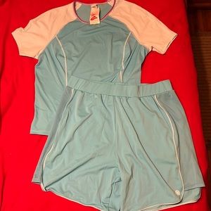 Full beauty sport top and shorts set Nwt